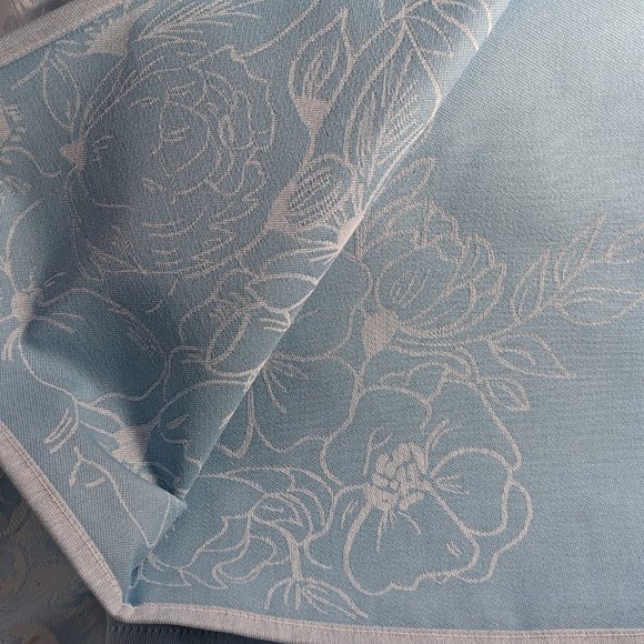Luxurious Thick European Tea/Guest Towels Cotton Portugal Set 2 Pale Blue Floral - Picture 6 of 6